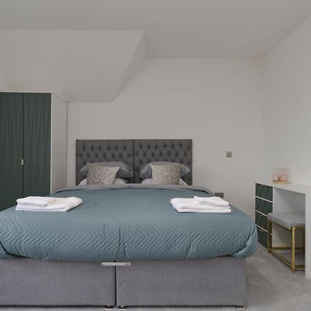 Unique! Stunning 3-Bed Penthouse Flat - 2 Floors - Sleeps 8 - Free Parking Apartamento Coventry Exterior foto