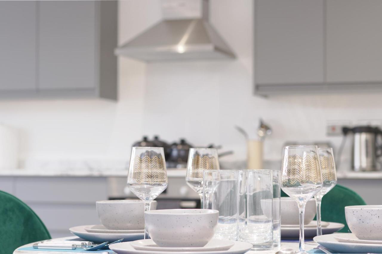 Unique! Stunning 3-Bed Penthouse Flat - 2 Floors - Sleeps 8 - Free Parking Apartamento Coventry Exterior foto